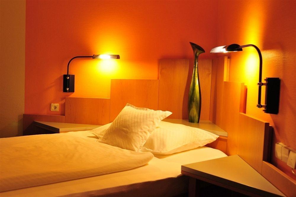 Hotel Rio Karlsruhe Szoba fotó